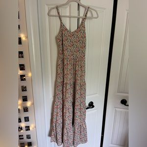 floral spaghetti strap maxi dress